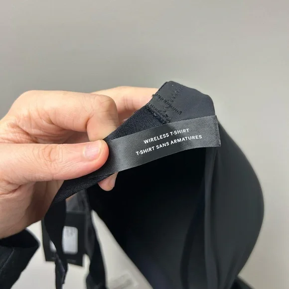 Addition Elle Women’s Black Wireless T-Shirt Bra‎ - Picture 3 of 4